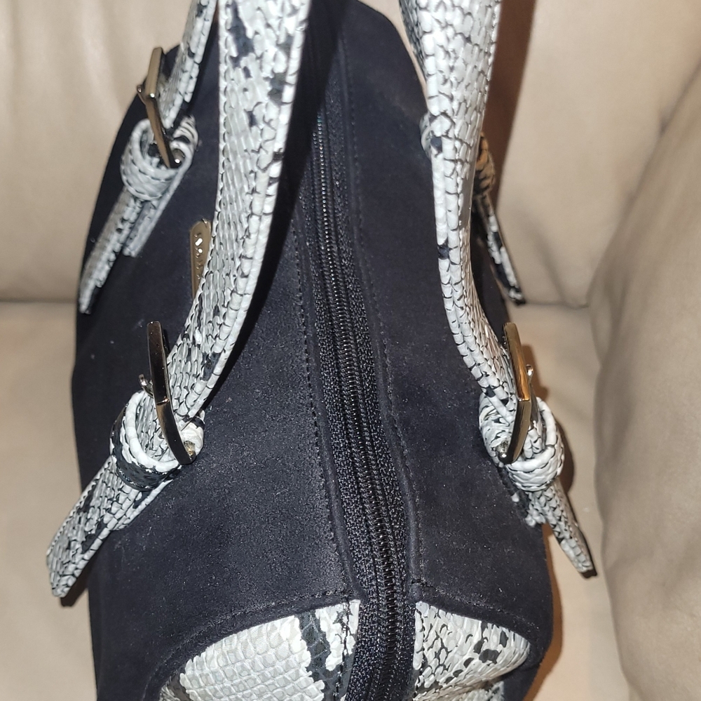 Evan Picone Black Velvet And Python Gray Bag - image 3